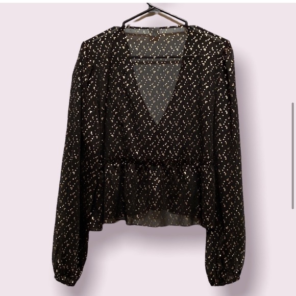 Aritzia jinx blouse in small - Picture 1 of 6
